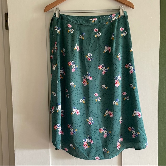 Abercrombie & Fitch Satin Wrap Skirt - Picture 2 of 4